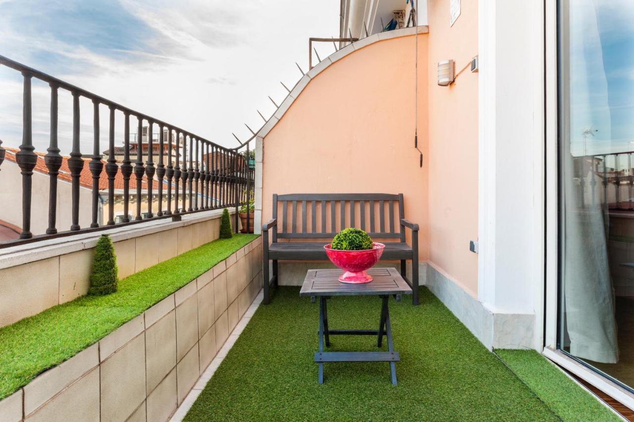 Apartamento Gran Via Terrace En Madrid Exterior photo